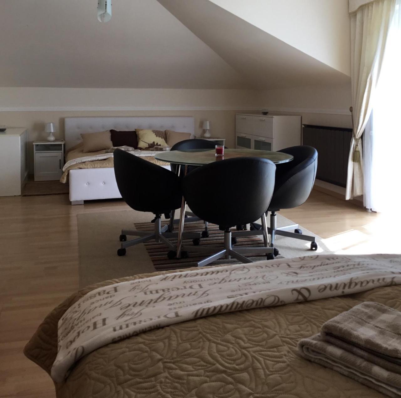 3 Bedroom Private Floor In Luxury Mansion Budapest Extérieur photo